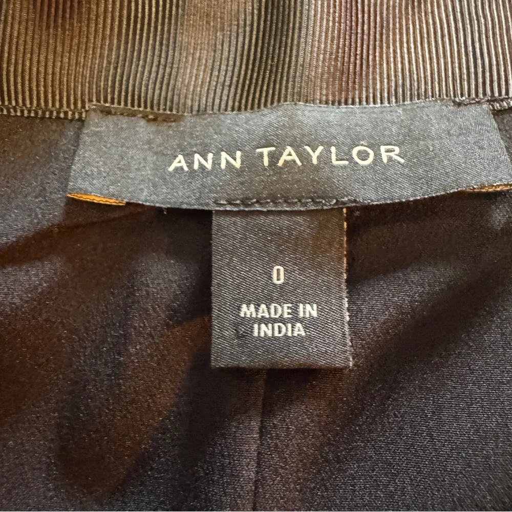 Ann Taylor Sequin Pleated A-Line Skirt 0 Black Silver Cocktail Party Holiday